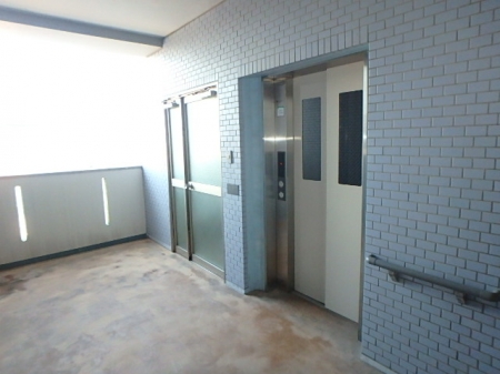 Rista Kushibe（リスタクシベ）402