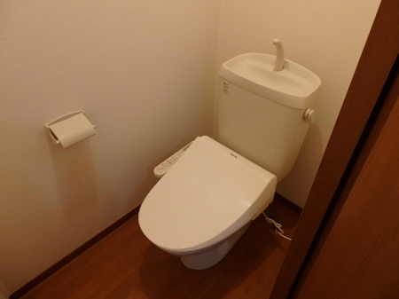 ヒューマン・エムズコート沼Ｂ　203号室