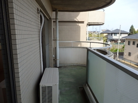 コーポ芝中　302号