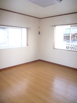 ハイツ島田