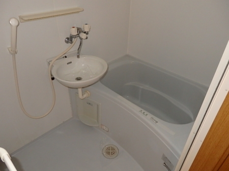 フォレスト　103号室