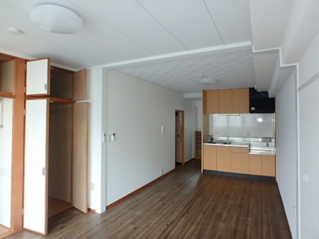 Rista Kushibe（リスタクシベ）402