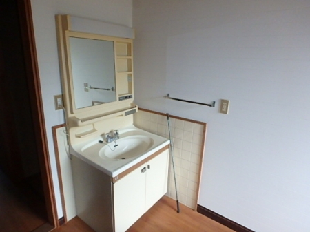 鴨ノ庄戸建貸家