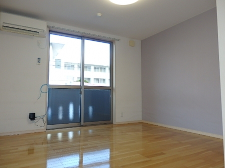 メゾン・アンソレイユ　108号室