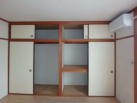 coming century　201号室