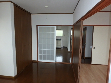 coming century　201号室