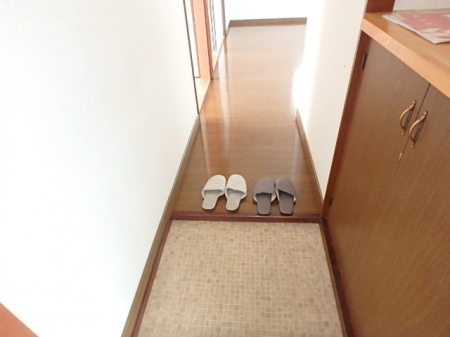 coming century　201号室