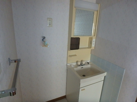 coming century　201号室