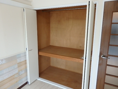 ヴィラージュKT　210号室