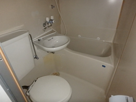 恩田ハイツ　101号室