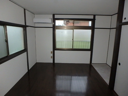 恩田ハイツ　101号室