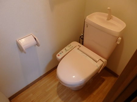 メゾンソレイユB