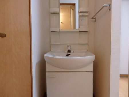 メゾンソレイユB