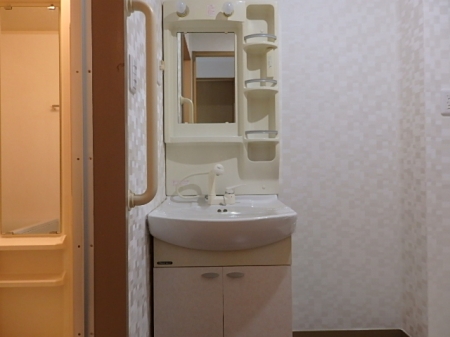 セレナ宇部新川　202号室