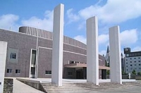宇部市　渡辺翁記念会館